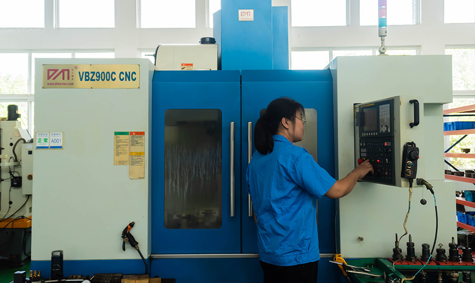 CNC Machining Center